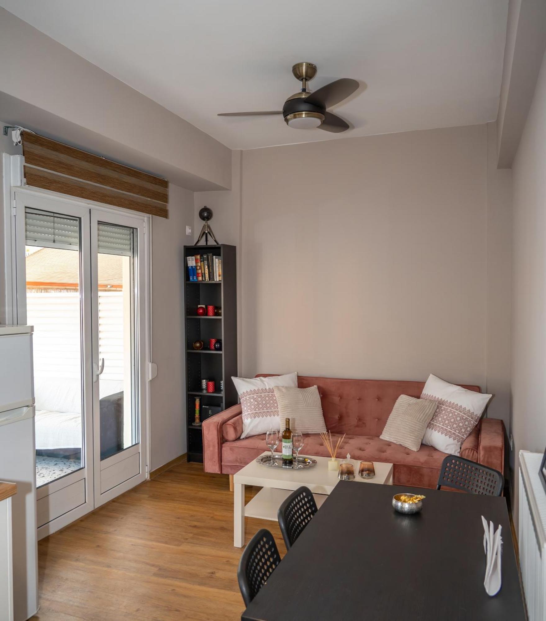 Acropolis Terrace View Apartment Афіни Екстер'єр фото